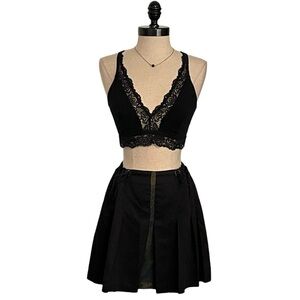 Vintage Tail Black Pleated Tennis Skirt - Adjustable Waist - Size 10 - EUC